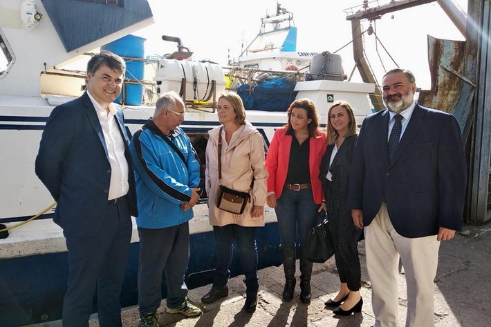 El Partido Popular muestra su apoyo al sector pesquero granadino